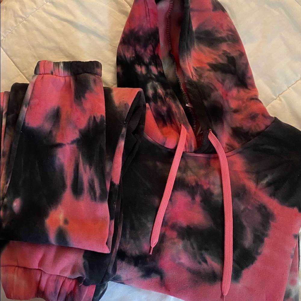 Girls size Large sweats!